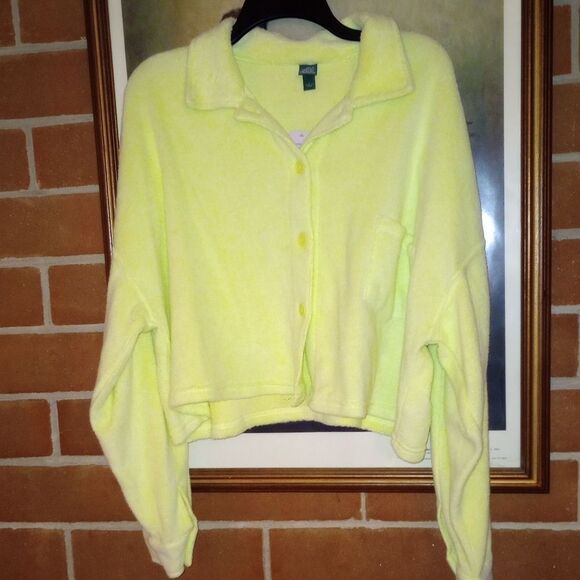 🆕🧥Wild Fable Fleece Shacket - Vibrant Yellow - Picture 3 of 7